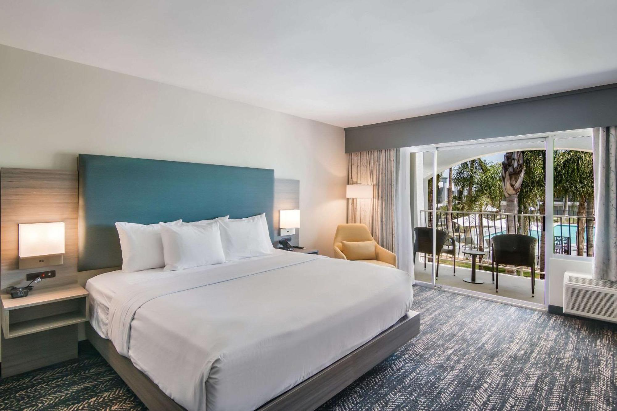 Hourglass Hotel, Ascend Hotel Collection Бейкерсфилд Экстерьер фото